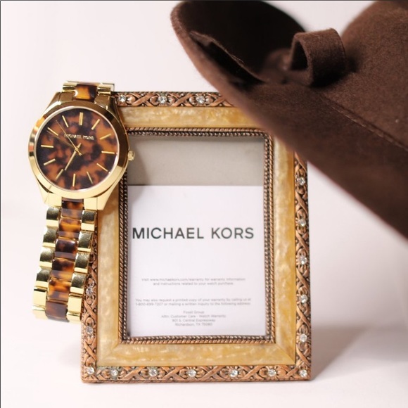 Michael Kors Tortoise Gold-tone Acetate Watch - Picture 2 of 6